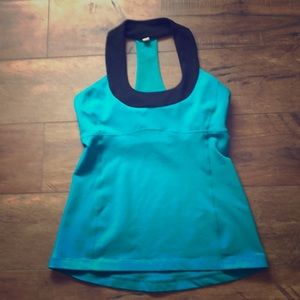 Lululemon athletic top